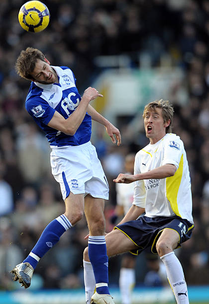 对抗性的小 对抗性的小